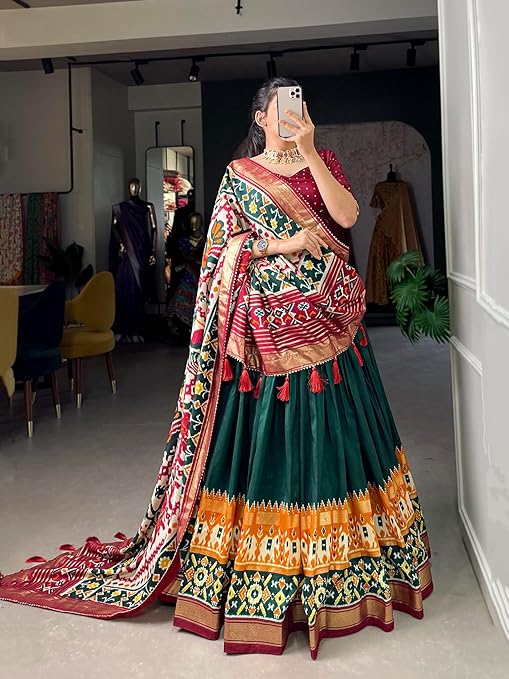 Women's Lehenga Choli, Print with Foil Work