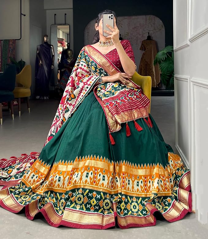Women's Lehenga Choli, Print with Foil Work